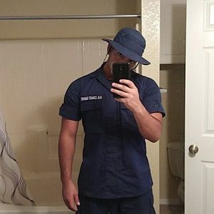 Meet your Posher, Justin